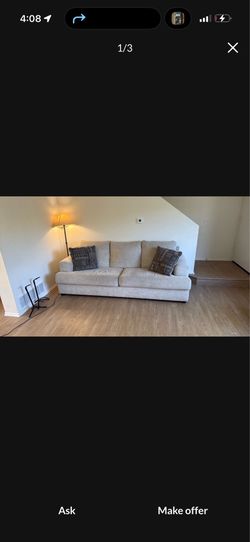 8ft Beautiful Beige Couch