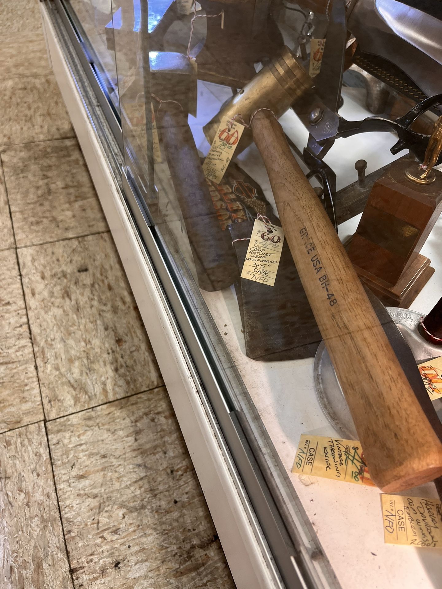 Grace Bros . 48oz. Solid BrassHammer