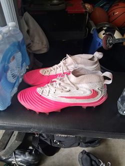 Nike football cleats size 12.5