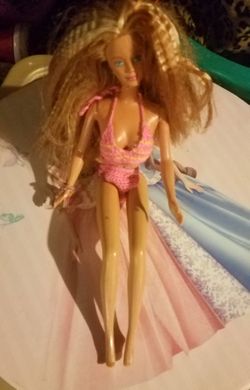1966 beach barbie all original clothing
