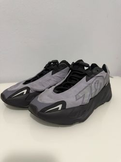 Yeezy shoes US 5