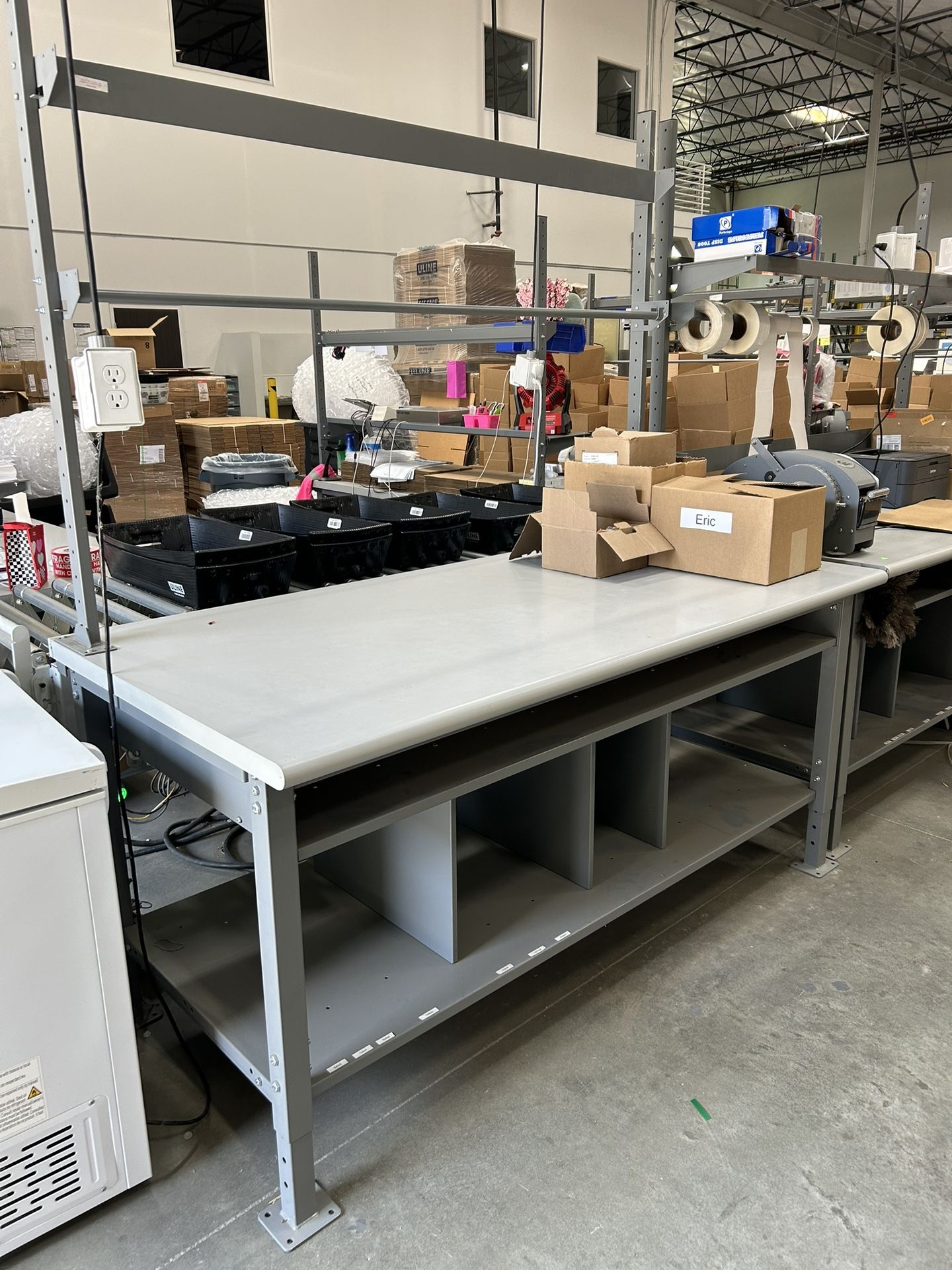 Deluxe Packing Working Table