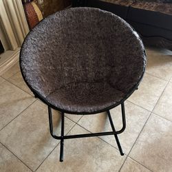 Saucer Chair