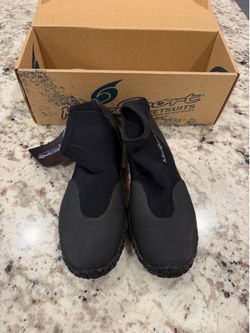 NeoSport Neoprene Wetsuit Boots – Size 8 – New in Box