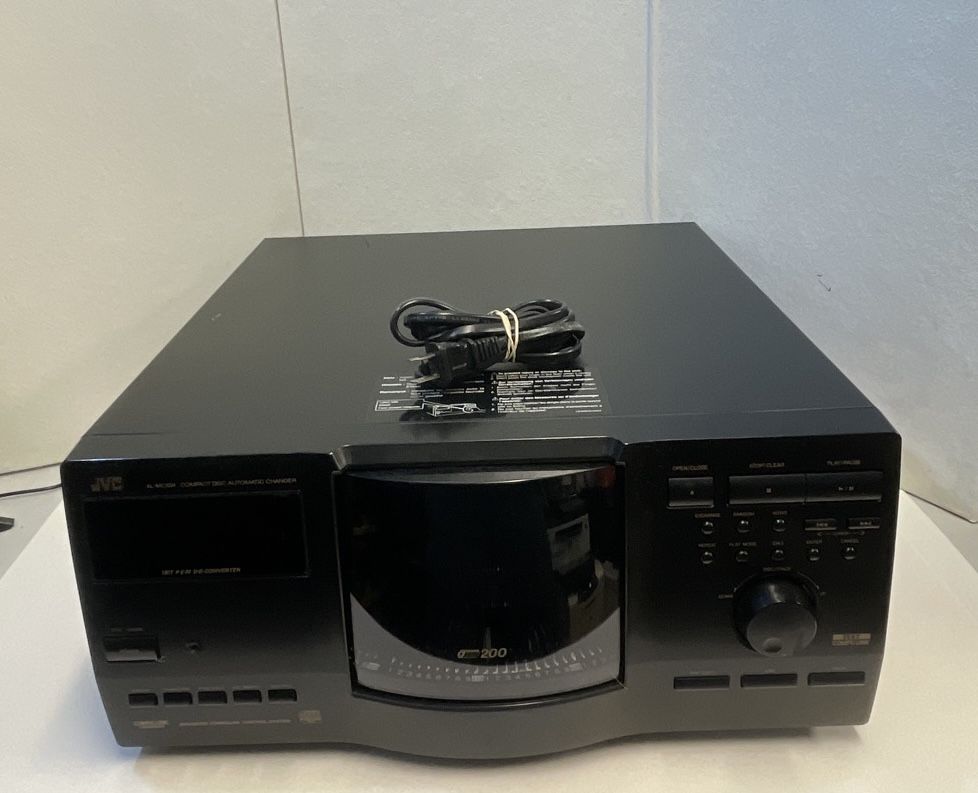 JVC XL-MC334 200 CD Changer Compact Disc Player Carousel - No Remote - Tested