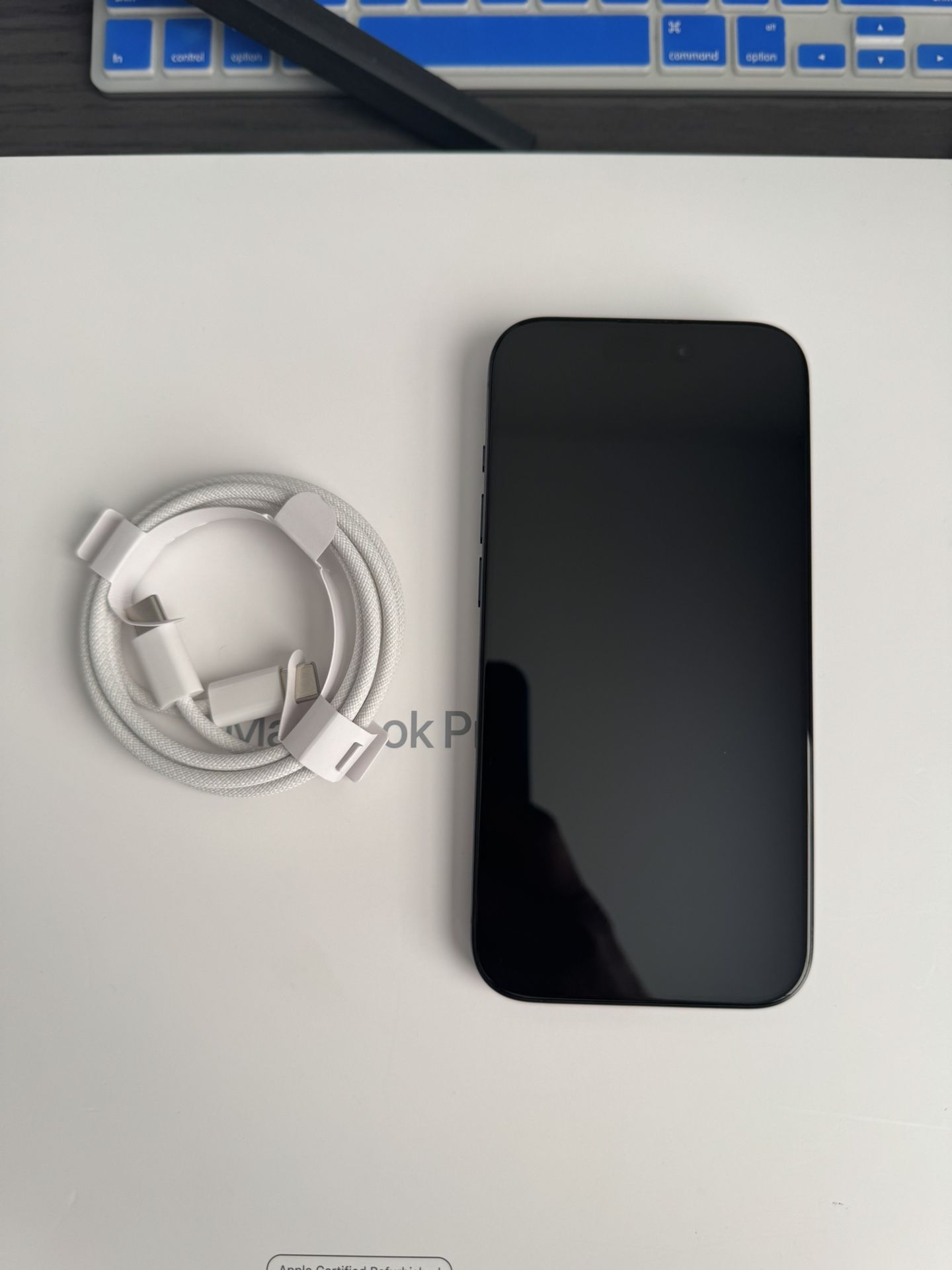 FACTORY UNLOCKED 1 TB Apple iPhone 15 Pro with AppleCare+ valid until July 9, 2026