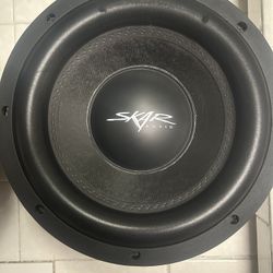 2 10” Skars 800 Watts Max 