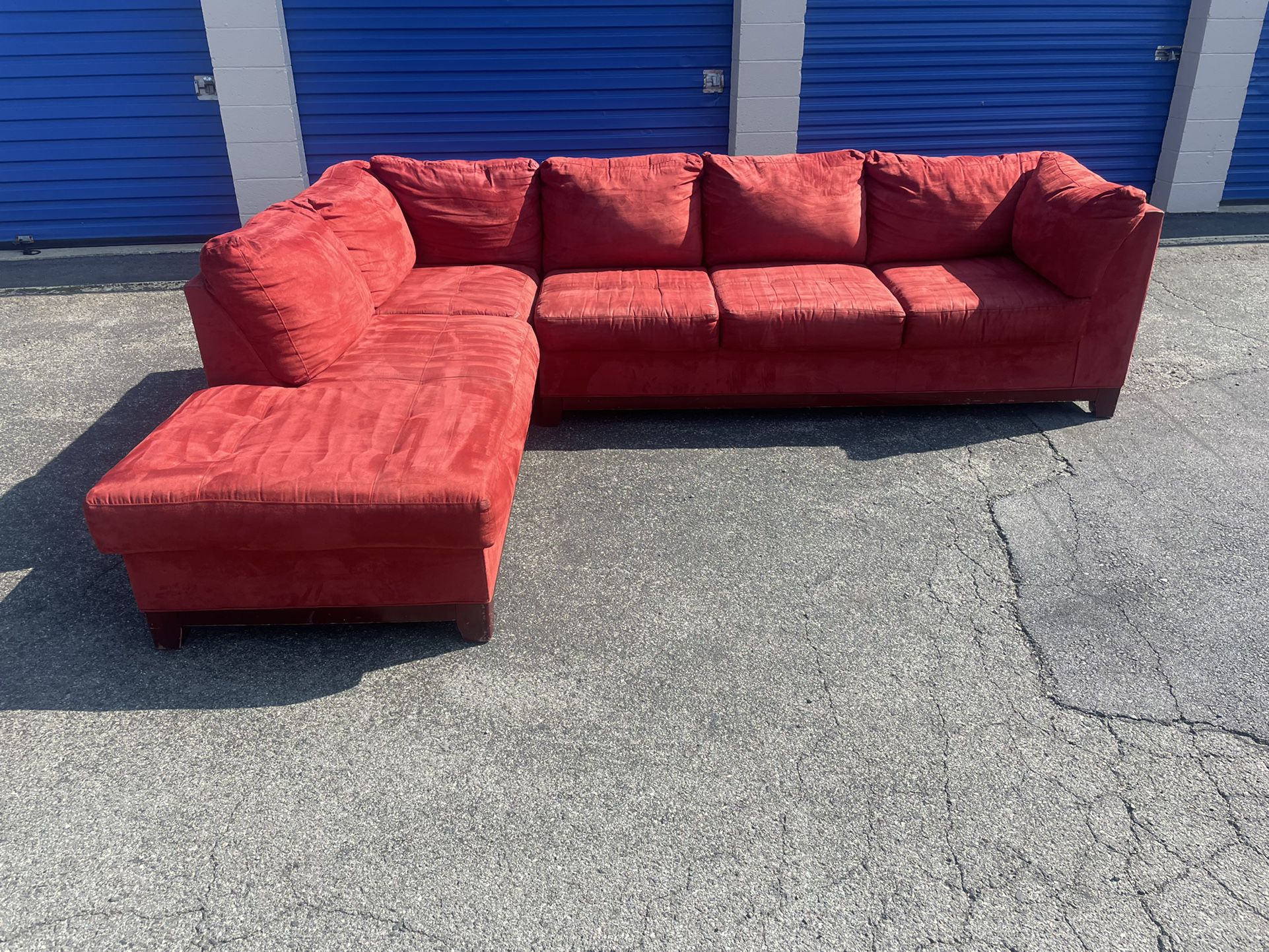 Large Red L Shaped Sectional Good Condition(FREE DELIVERY)