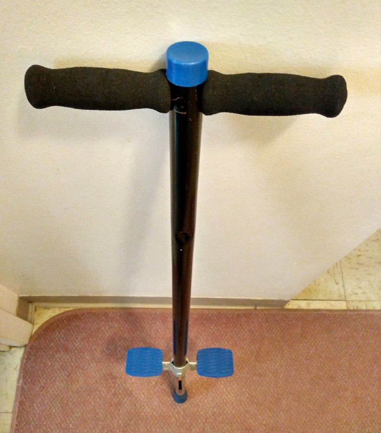 BOYS BLACK & BLUE POGO STICK FOR AGES 5 - 9,  40 -80 LBS (APPROX)
