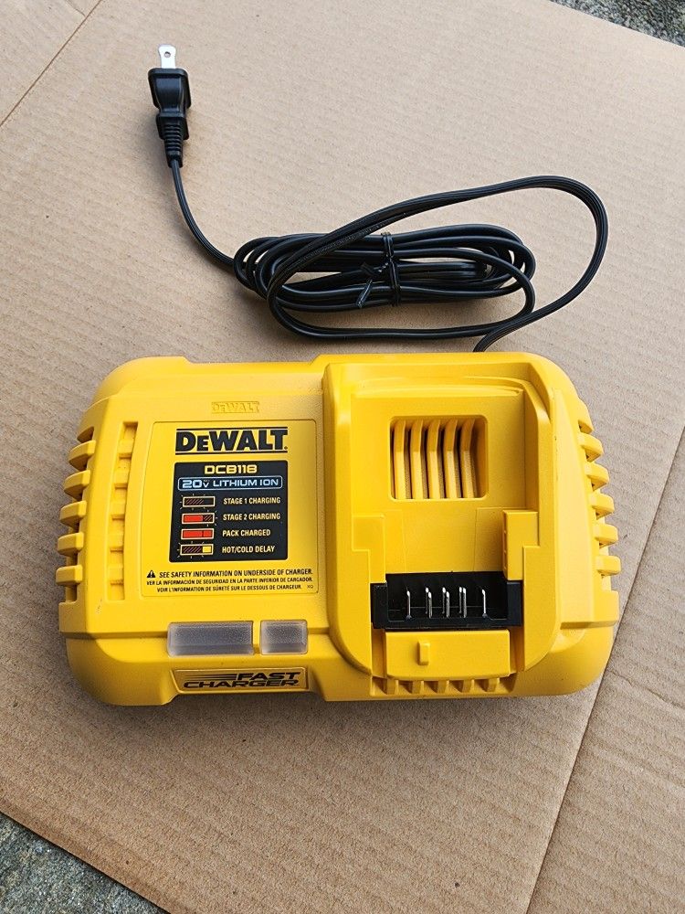 Dewalt Fast Charger