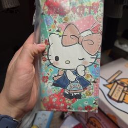 New Hello Kitty wallet 