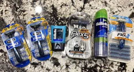 Men’s razor bundle