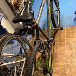 21 speed cannondale very very light ,
