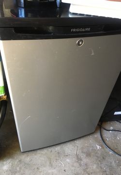 Refrigerator 3 ft. Mini