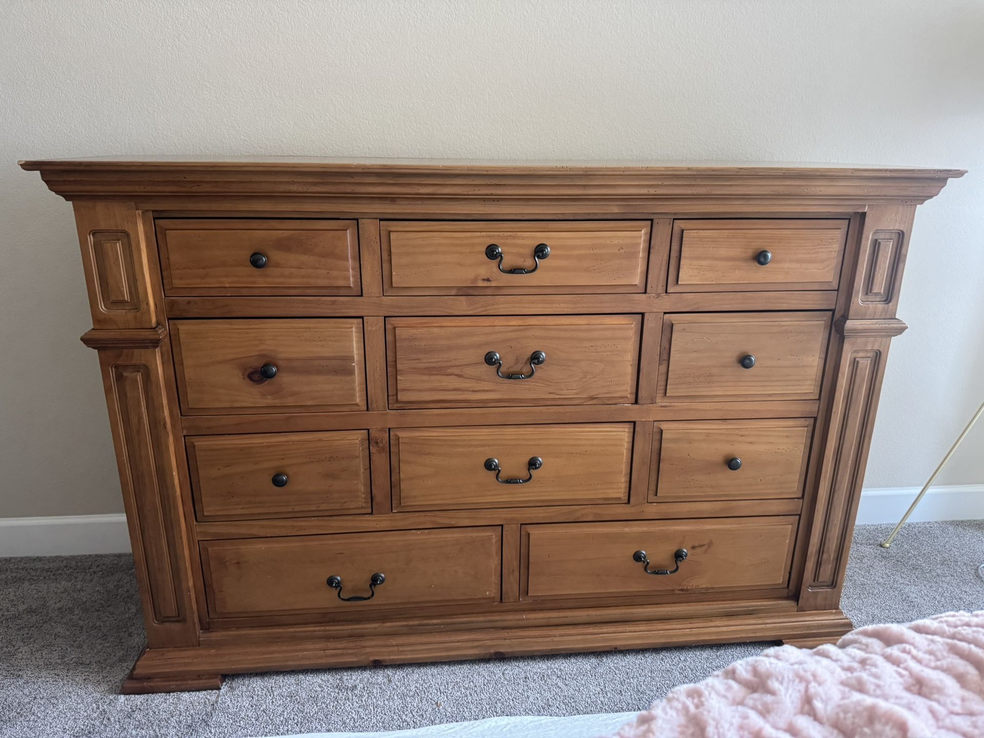 Dresser Set