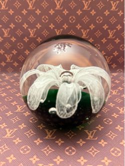 Hand Blown Art Glass White Lily Flower Round Globe Paperweight w/Green Base