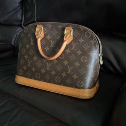 Louis Vuitton Handbag