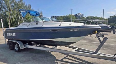 1988 23 Rinker Festiva Cabin Cruiser