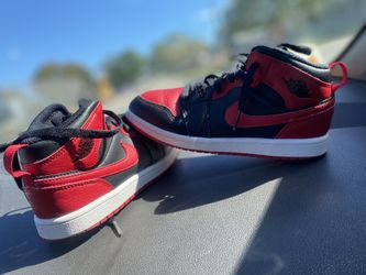 Nike Zise 2.5 3.5 Niño