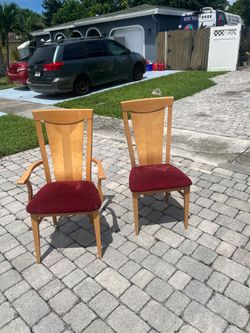 Set of 8 wooden Dining chairs