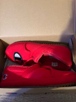 Red CHAMPION slippers SIZE 7