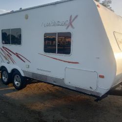 2007 ' 21' Foot Shadow Cruiser Fun Finder X  Clean Condition 
