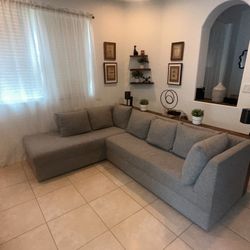 Grey Sectional Sofa/ Sofa Seccional  Gris