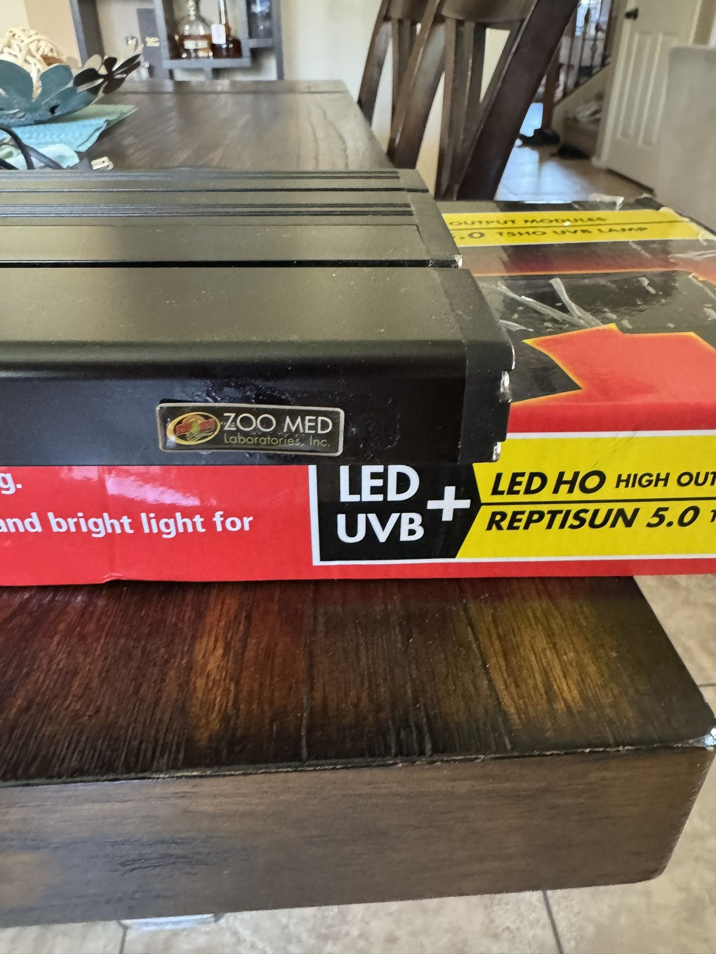 Zoo Med Reptisun LED UVB hood 30”