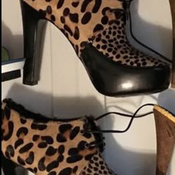 Women’s Heels Hair Fur Booties, Size  8.5 Black/Leopard