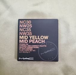 New MAC Studio Fix Conceal and Correct Palette in Medium