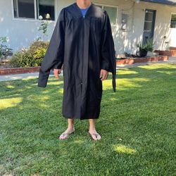 Jostens Master Black Graduation Gown & Cap