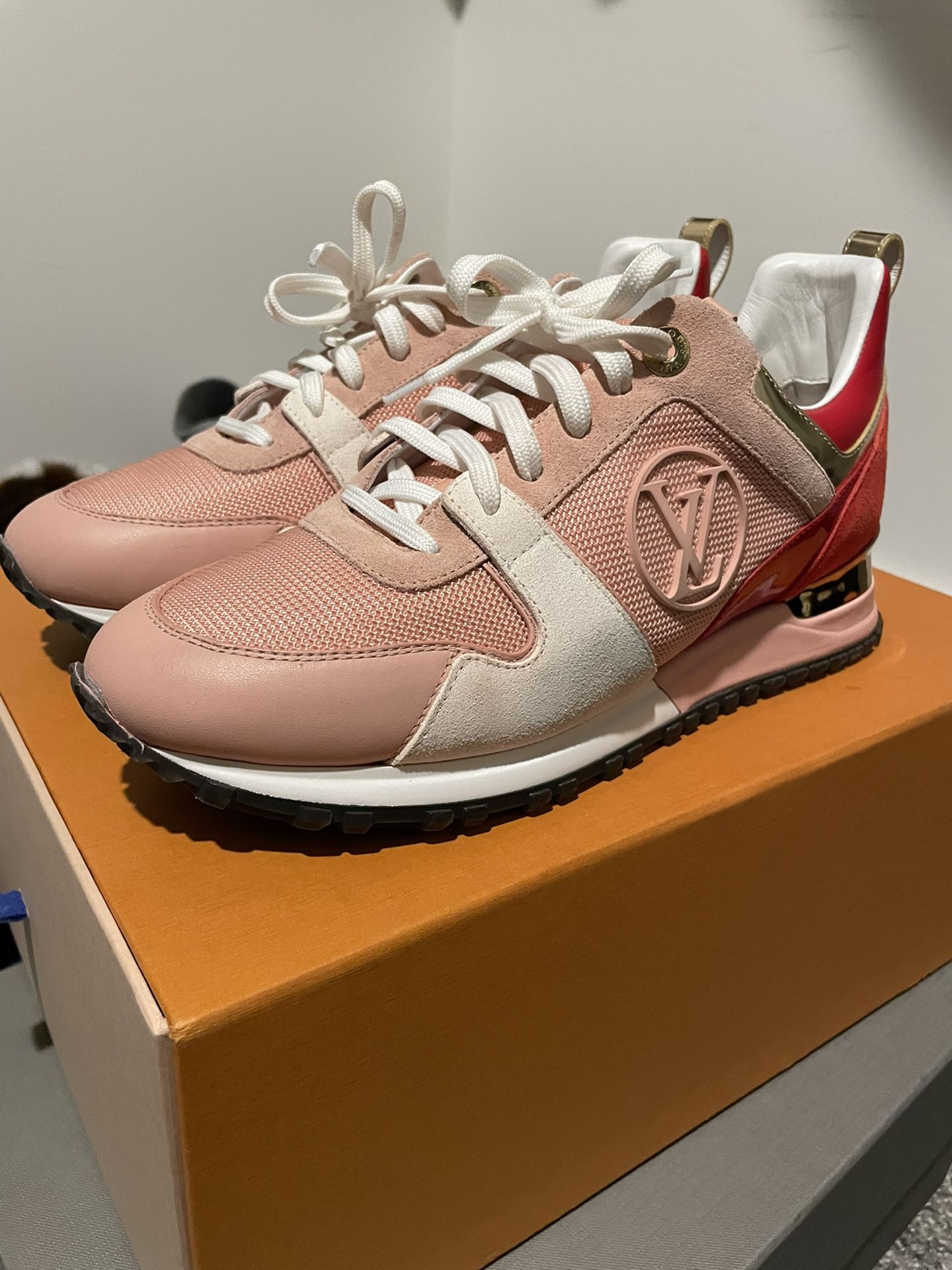 louis vuitton pink sneakers｜TikTok Search