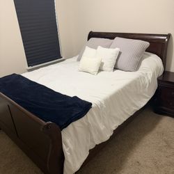 Bed/chest/night table
