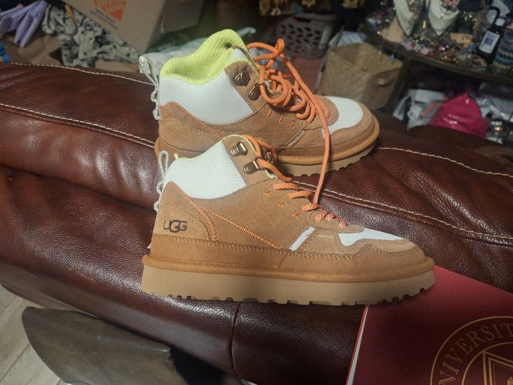 Youth Ugg Boots!!