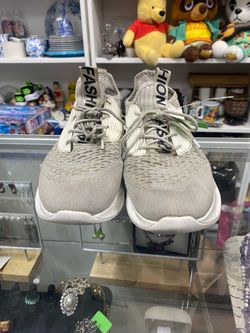Size 46.  Grey Knit Athleisure Sneakers.