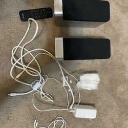 iHome speakers with remote