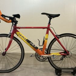 Gorgeous Quintana triathlon (Like New) Road bike, Free stuff included 
