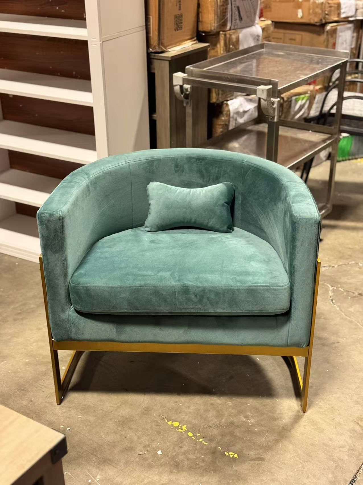 Accent Chair, Modern Upholstered Arm Chair for Living Room Bedroom Sofa Side Chair Velvet Barrel Chair with Gold Legs Lake Blue $130
