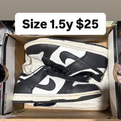 Nike Dunks Size 1.5y