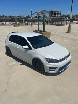 2016 Volkswagen Golf R