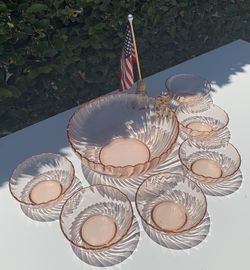 Arcoroc Pink Salad Bowl Set