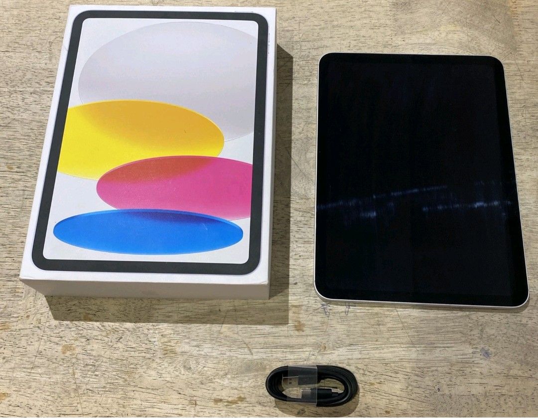 IPAD 10TH GENERATION 256GB
