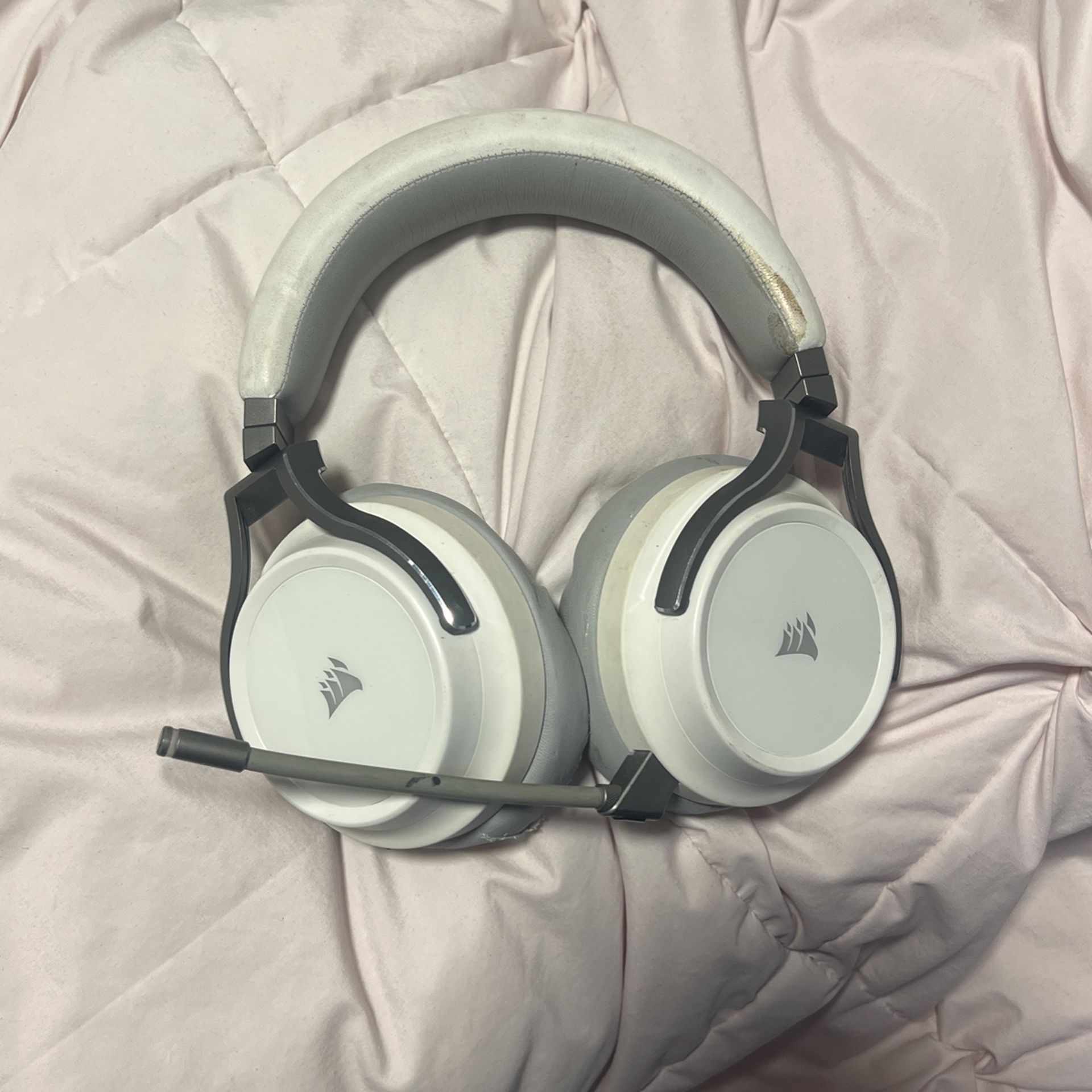 Corsair Virtuoso RGB 