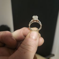 Insanely Beautiful Engagement Ring