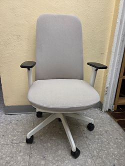 Office/ Gamer Chair 