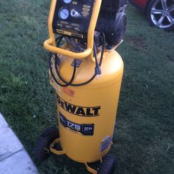 DEWALT 26 Gal. 175 PSI Ultra Quiet Portable Electric Air Compressor