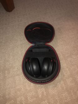 Beats Mixr Black/Red