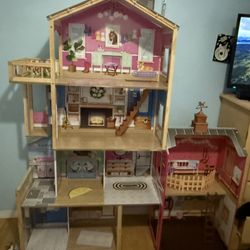 Kids Barbie Dollhouse