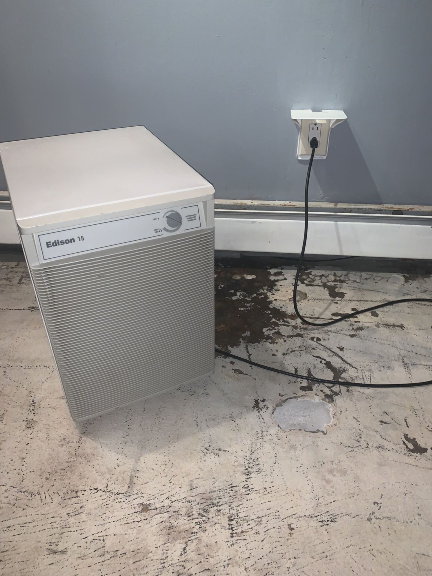 Edison 15 Dehumidifier