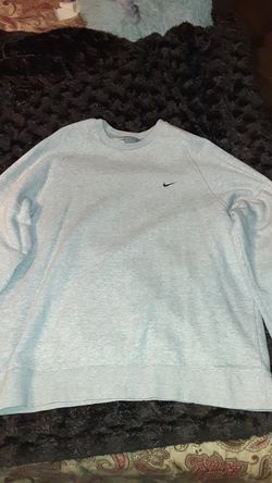 Nike sweatshirt